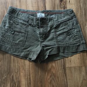 American Eagle Olive shorts